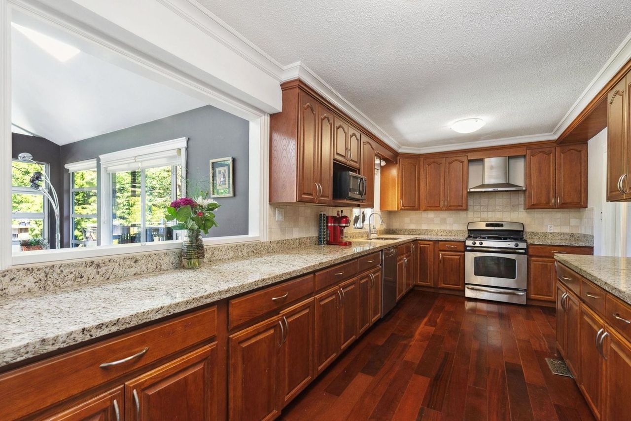 4575-glenwood-avenue-canyon-heights-nv-north-vancouver-16 at 4575 Glenwood Avenue, Canyon Heights NV, North Vancouver 4575-glenwood-avenue-canyon-heights-nv-north-vancouver-16 at 4575 Glenwood Avenue, Canyon Heights NV, North Vancouver