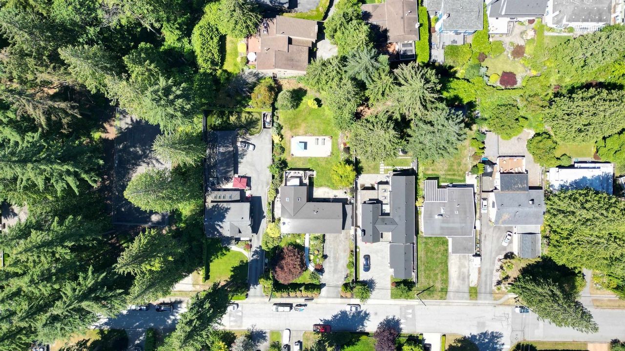 4575-glenwood-avenue-canyon-heights-nv-north-vancouver-30 at 4575 Glenwood Avenue, Canyon Heights NV, North Vancouver 4575-glenwood-avenue-canyon-heights-nv-north-vancouver-30 at 4575 Glenwood Avenue, Canyon Heights NV, North Vancouver