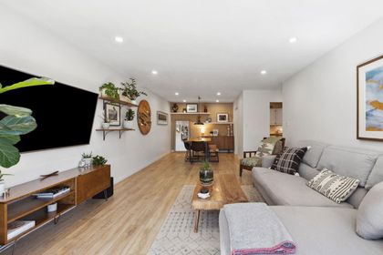 1385-draycott-road-lynn-valley-north-vancouver-02