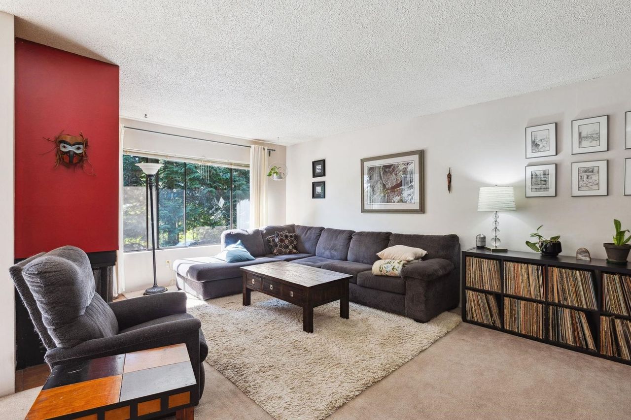 3394-william-avenue-lynn-valley-north-vancouver-04 at 3394 William Avenue, Lynn Valley, North Vancouver 3394-william-avenue-lynn-valley-north-vancouver-04 at 3394 William Avenue, Lynn Valley, North Vancouver