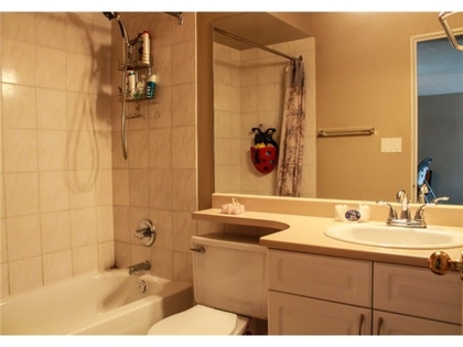 780-premier-street-lynnmour-north-vancouver-03