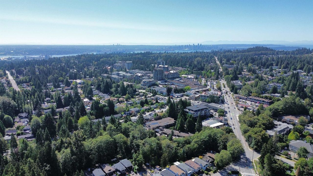 1385-draycott-road-lynn-valley-north-vancouver-26 at 208 - 1385 Draycott Road, Lynn Valley, North Vancouver 1385-draycott-road-lynn-valley-north-vancouver-26 at 208 - 1385 Draycott Road, Lynn Valley, North Vancouver