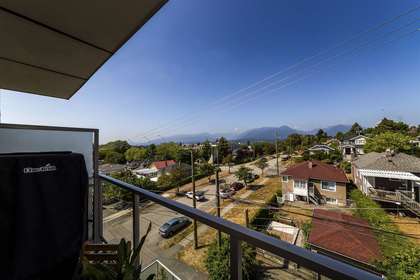 388-kootenay-street-hastings-east-vancouver-east-02