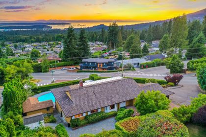 4360-delbrook-avenue-upper-delbrook-north-vancouver-01