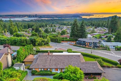 4360-delbrook-avenue-upper-delbrook-north-vancouver-03