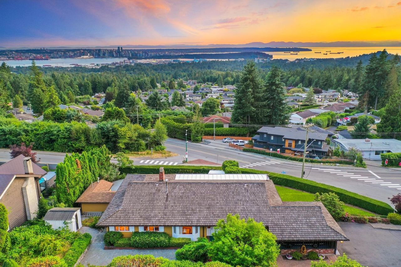 4360-delbrook-avenue-upper-delbrook-north-vancouver-03 at 4360 Delbrook Avenue, Upper Delbrook, North Vancouver 4360-delbrook-avenue-upper-delbrook-north-vancouver-03 at 4360 Delbrook Avenue, Upper Delbrook, North Vancouver