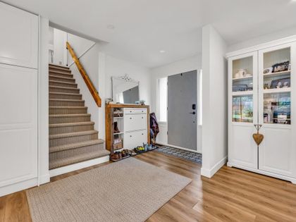 2576-byron-road-blueridge-nv-north-vancouver-04