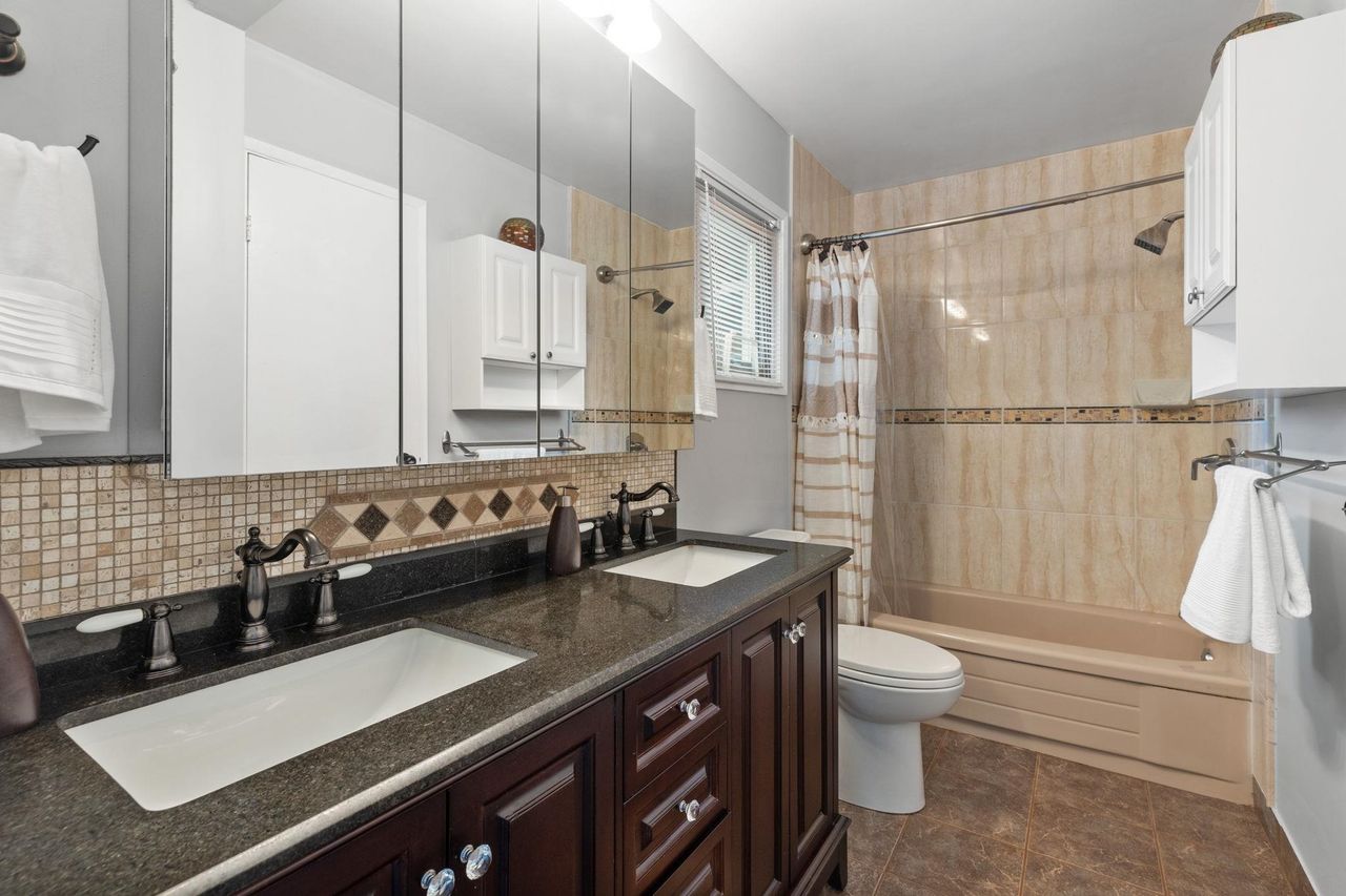 at 1171 Handsworth Road, Canyon Heights NV, North Vancouver  at 1171 Handsworth Road, Canyon Heights NV, North Vancouver