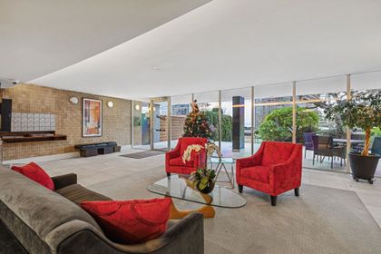 2135-argyle-avenue-dundarave-west-vancouver-04