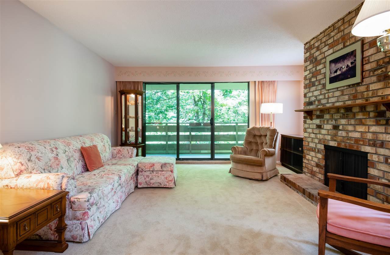 208 - 414 Draycott Road, Lynn Valley, North Vancouver