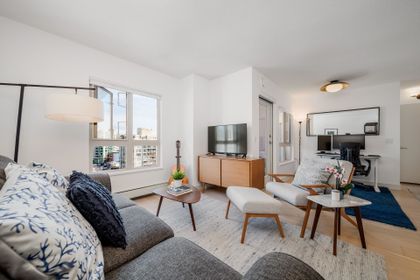 121-w-15th-street-central-lonsdale-north-vancouver-01