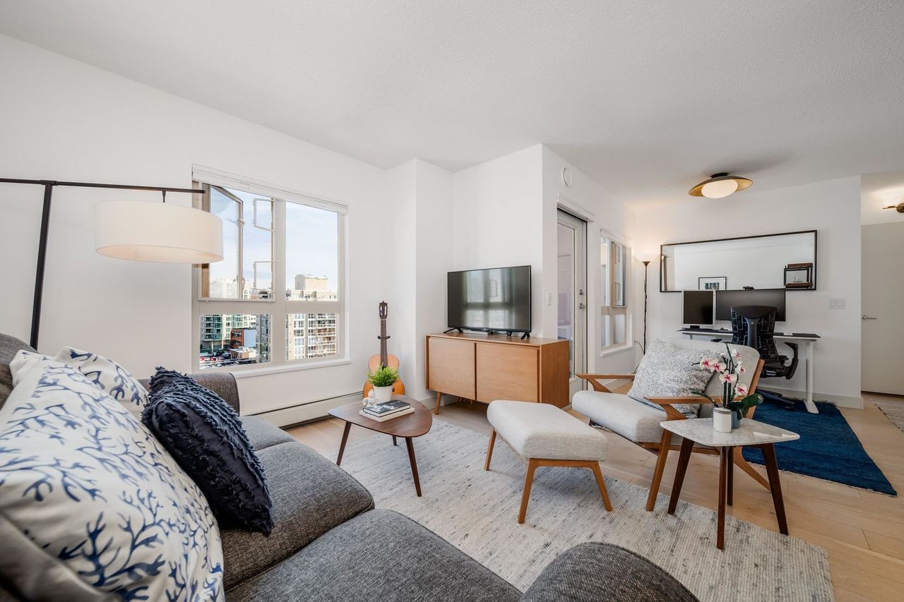1004 - 121 W 15th Street, Central Lonsdale, North Vancouver