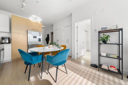 1621-hamilton-avenue-mosquito-creek-north-vancouver-02