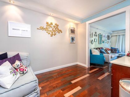 588-e-5th-avenue-mount-pleasant-ve-vancouver-east-03
