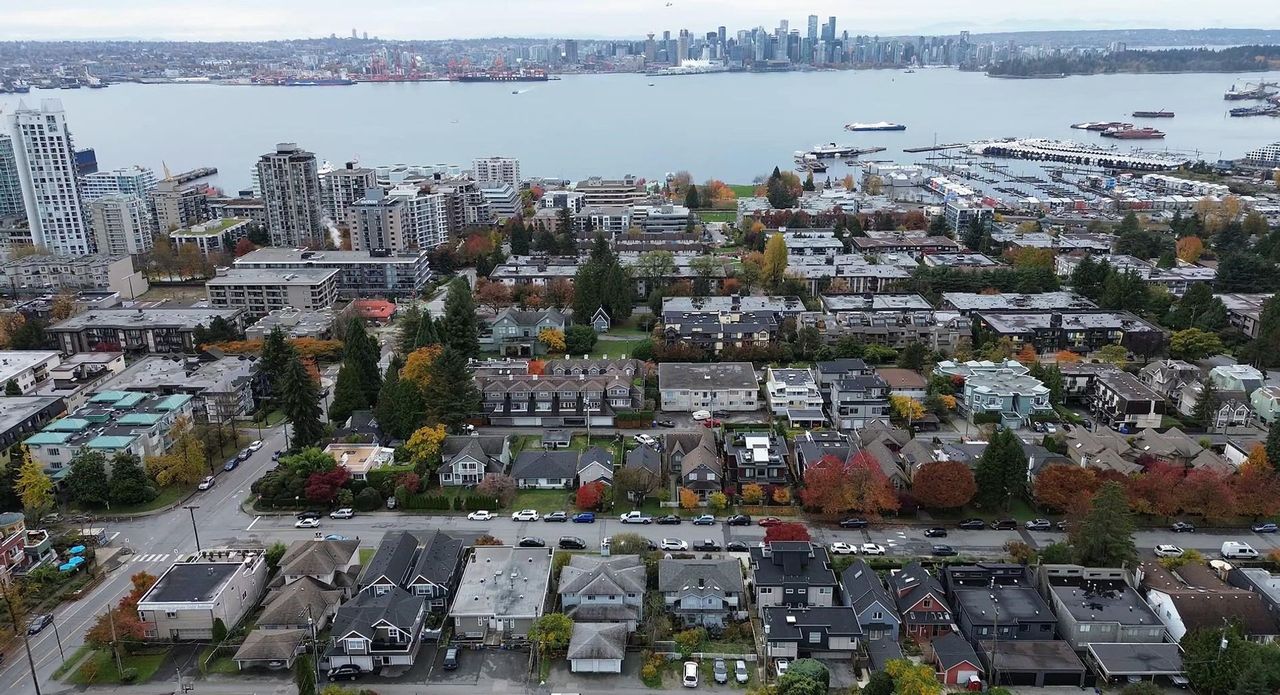 229-w-5th-street-lower-lonsdale-north-vancouver-29 at C - 229 W 5th Street, Lower Lonsdale, North Vancouver 229-w-5th-street-lower-lonsdale-north-vancouver-29 at C - 229 W 5th Street, Lower Lonsdale, North Vancouver