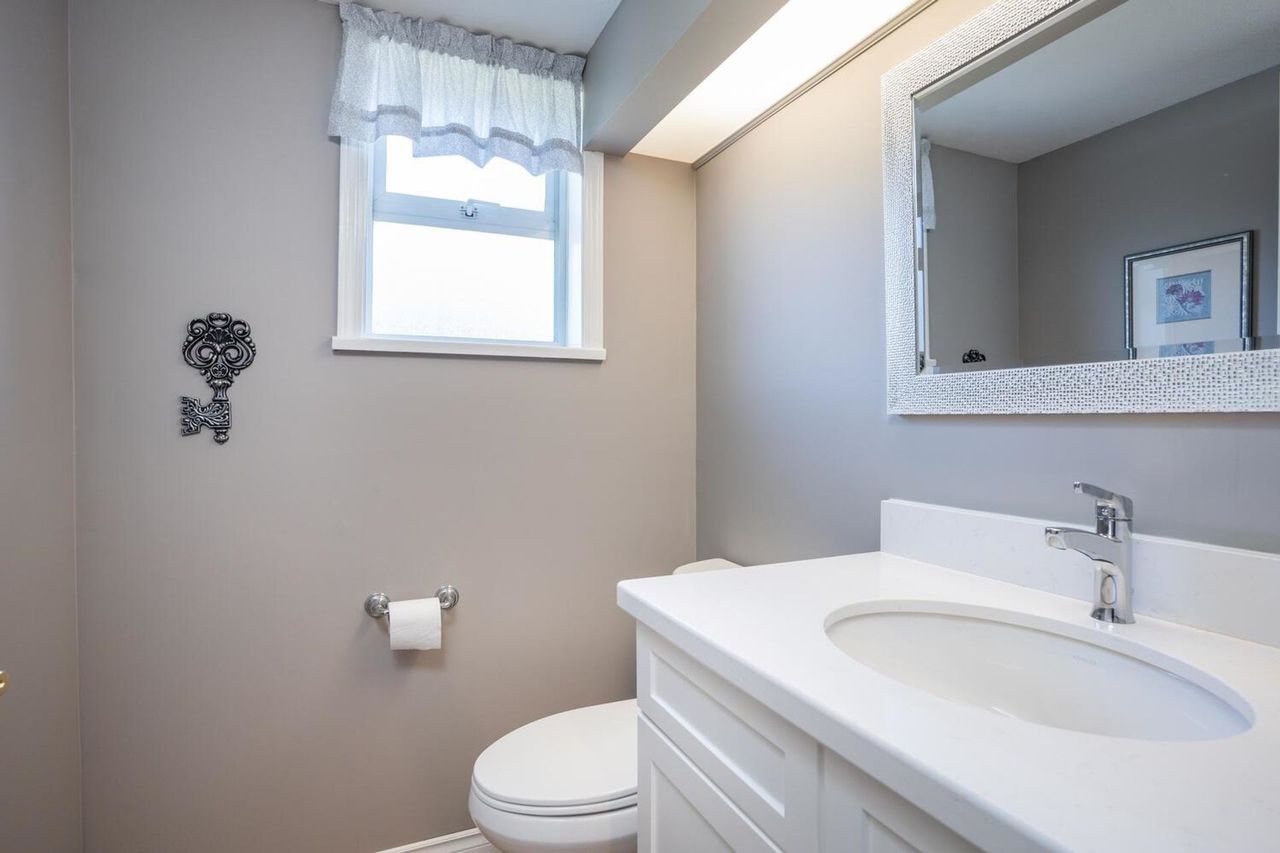 6340-45a-avenue-holly-ladner-11 at 6340 45a Avenue, Holly, Ladner 6340-45a-avenue-holly-ladner-11 at 6340 45a Avenue, Holly, Ladner