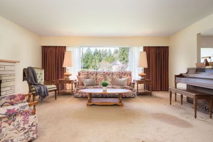 3166-del-rio-drive-delbrook-north-vancouver-03