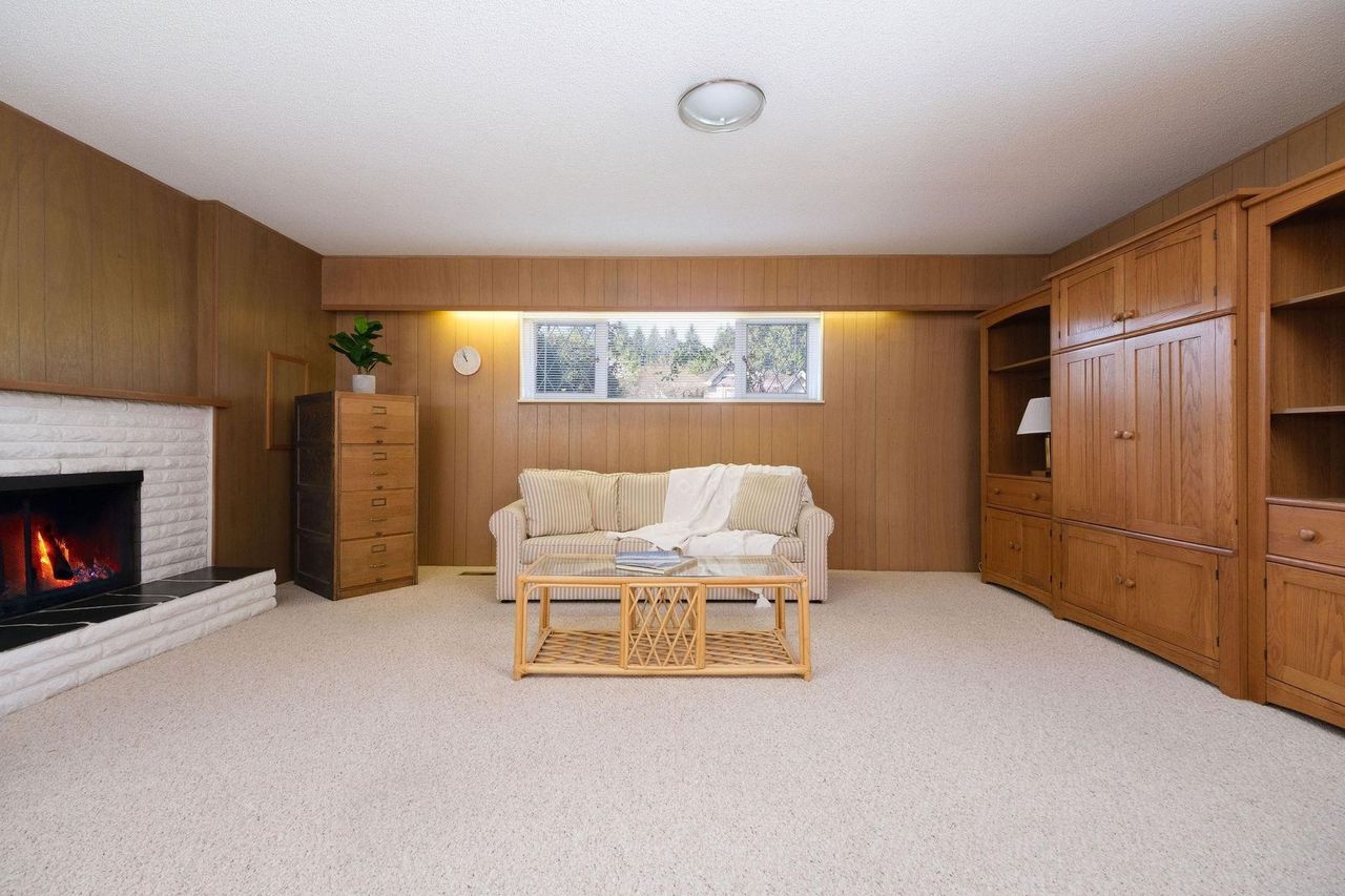 3166-del-rio-drive-delbrook-north-vancouver-27 at 3166 Del Rio Drive, Delbrook, North Vancouver 3166-del-rio-drive-delbrook-north-vancouver-27 at 3166 Del Rio Drive, Delbrook, North Vancouver