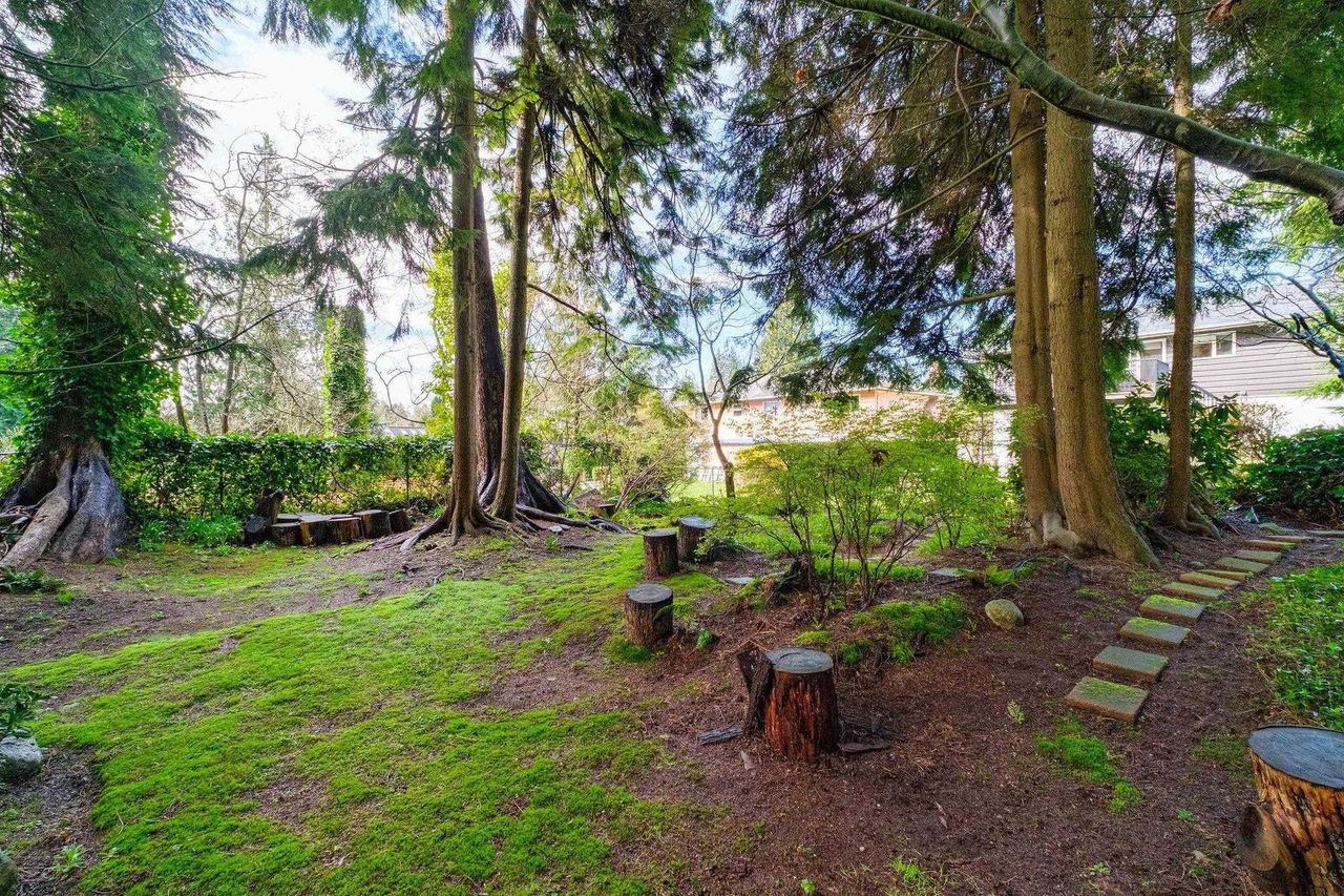 3166-del-rio-drive-delbrook-north-vancouver-39-1 at 3166 Del Rio Drive, Delbrook, North Vancouver 3166-del-rio-drive-delbrook-north-vancouver-39-1 at 3166 Del Rio Drive, Delbrook, North Vancouver