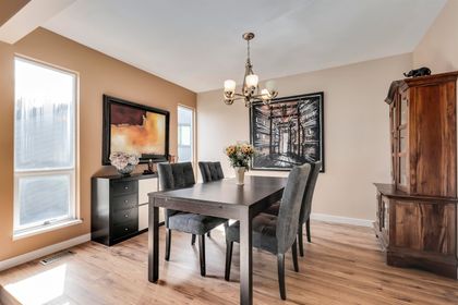 2419-weymouth-place-lynn-valley-north-vancouver-05