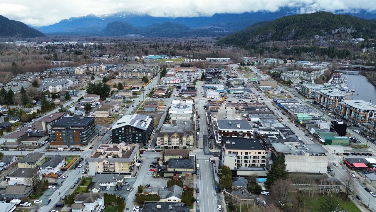 1336-main-street-downtown-sq-squamish-21 at 219 - 1336 Main Street, Downtown SQ, Squamish 1336-main-street-downtown-sq-squamish-21 at 219 - 1336 Main Street, Downtown SQ, Squamish