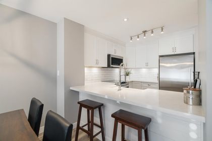 675-park-crescent-glenbrooke-north-new-westminster-03