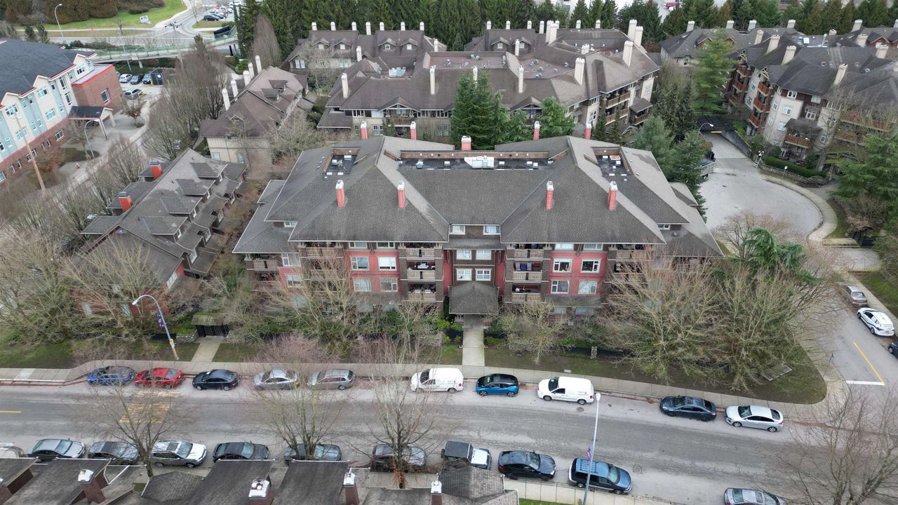 675-park-crescent-glenbrooke-north-new-westminster-25 at 407 - 675 Park Crescent, GlenBrooke North, New Westminster 675-park-crescent-glenbrooke-north-new-westminster-25 at 407 - 675 Park Crescent, GlenBrooke North, New Westminster