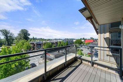 1633-mackay-avenue-pemberton-nv-north-vancouver-05