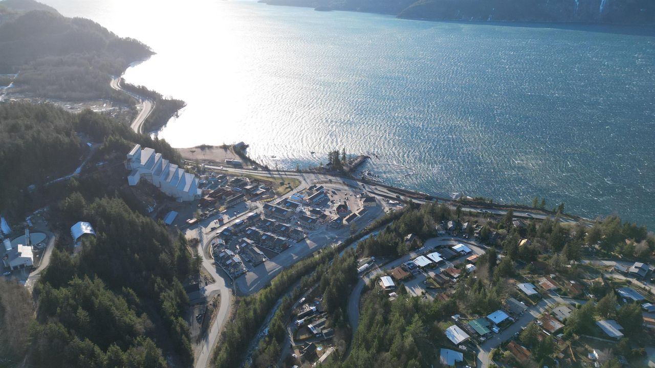 1121-copper-drive-britannia-beach-squamish-13 at 1121 Copper Drive, Britannia Beach, Squamish 1121-copper-drive-britannia-beach-squamish-13 at 1121 Copper Drive, Britannia Beach, Squamish