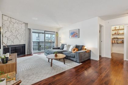 1610-chesterfield-avenue-central-lonsdale-north-vancouver-02