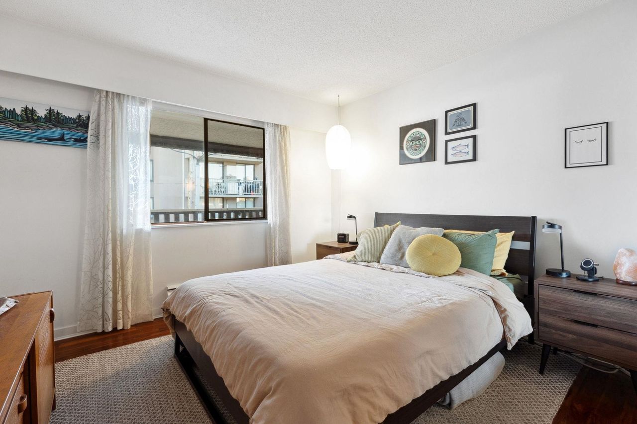 1610-chesterfield-avenue-central-lonsdale-north-vancouver-12 at 301 - 1610 Chesterfield Avenue, Central Lonsdale, North Vancouver 1610-chesterfield-avenue-central-lonsdale-north-vancouver-12 at 301 - 1610 Chesterfield Avenue, Central Lonsdale, North Vancouver