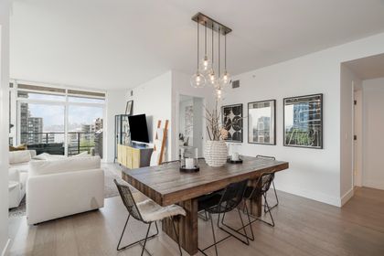 177-w-3rd-street-lower-lonsdale-north-vancouver-01