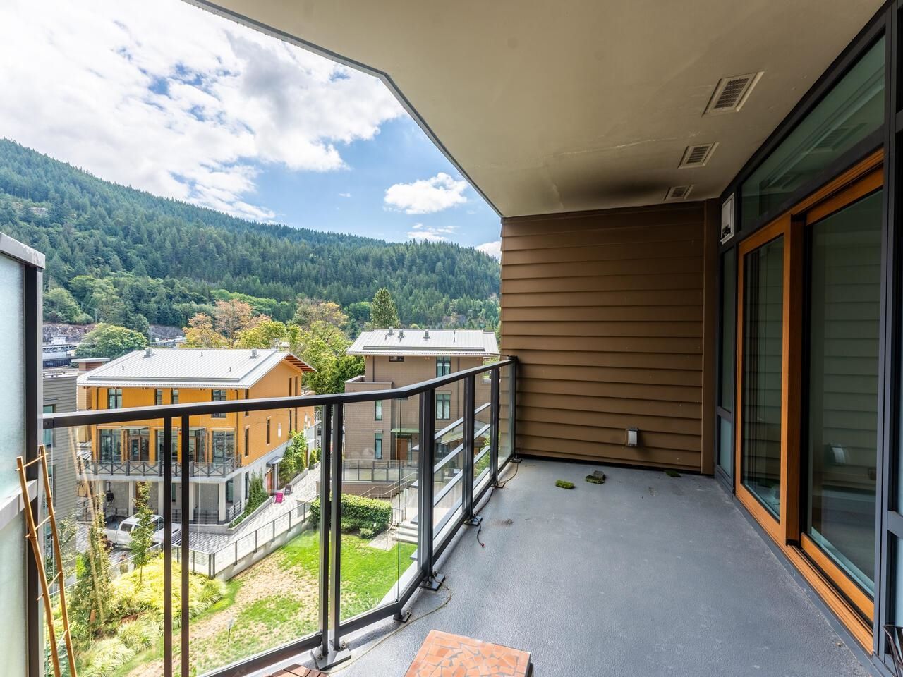 6687-nelson-avenue-horseshoe-bay-wv-west-vancouver-13 at 405 - 6687 Nelson Avenue, Horseshoe Bay WV, West Vancouver 6687-nelson-avenue-horseshoe-bay-wv-west-vancouver-13 at 405 - 6687 Nelson Avenue, Horseshoe Bay WV, West Vancouver