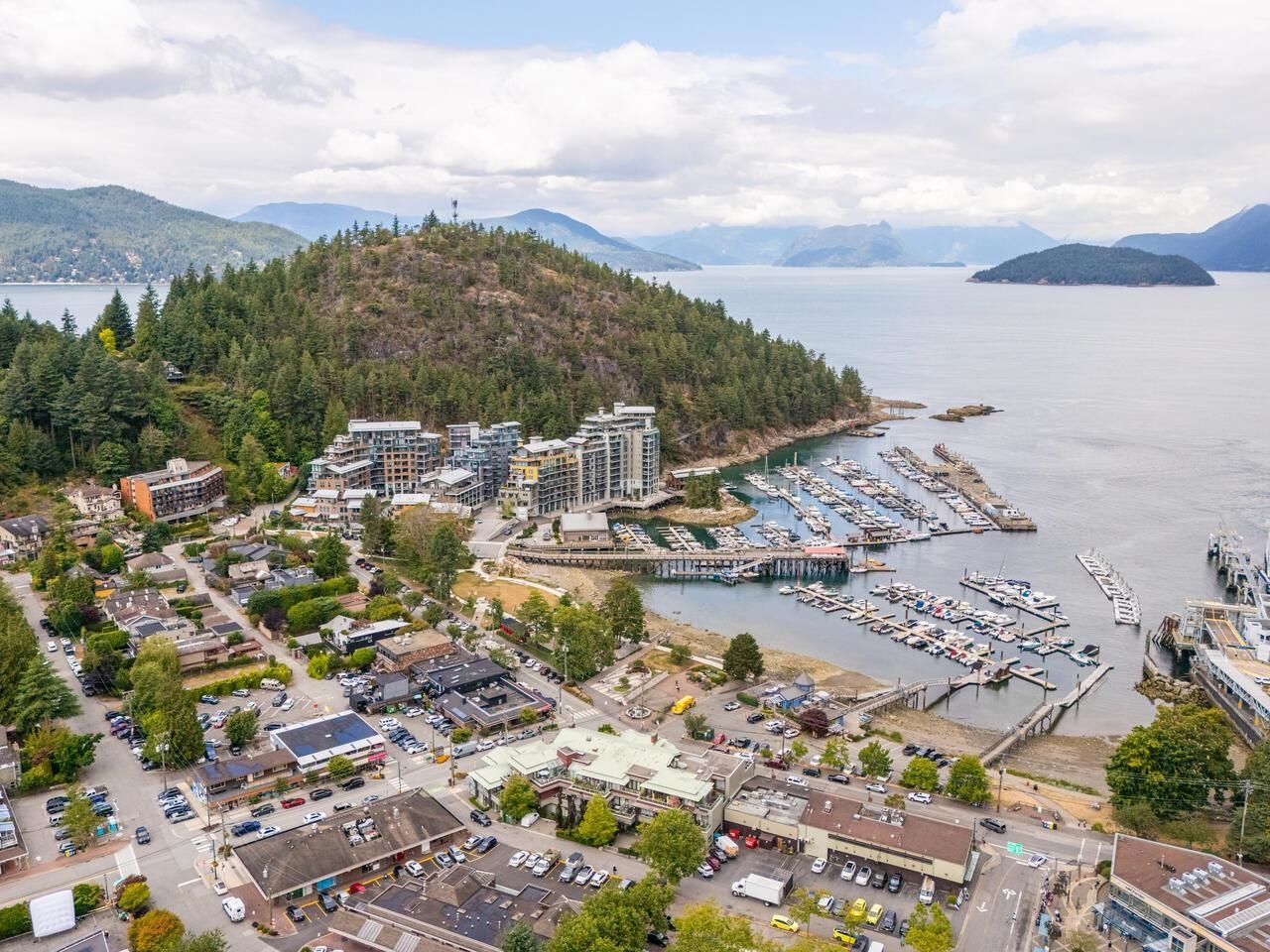 6687-nelson-avenue-horseshoe-bay-wv-west-vancouver-19 at 405 - 6687 Nelson Avenue, Horseshoe Bay WV, West Vancouver 6687-nelson-avenue-horseshoe-bay-wv-west-vancouver-19 at 405 - 6687 Nelson Avenue, Horseshoe Bay WV, West Vancouver
