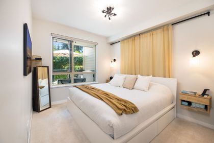 2632-library-lane-lynn-valley-north-vancouver-05