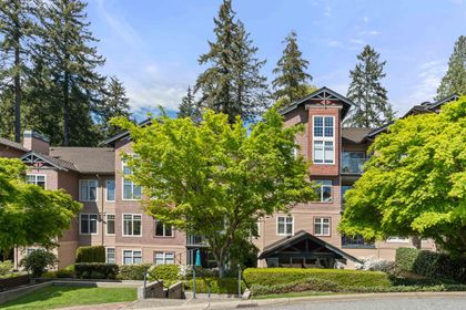 1144-strathaven-drive-northlands-north-vancouver-02