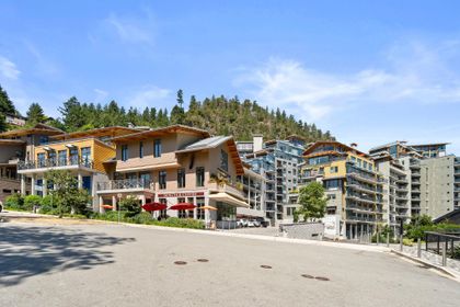 6707-nelson-avenue-horseshoe-bay-wv-west-vancouver-01