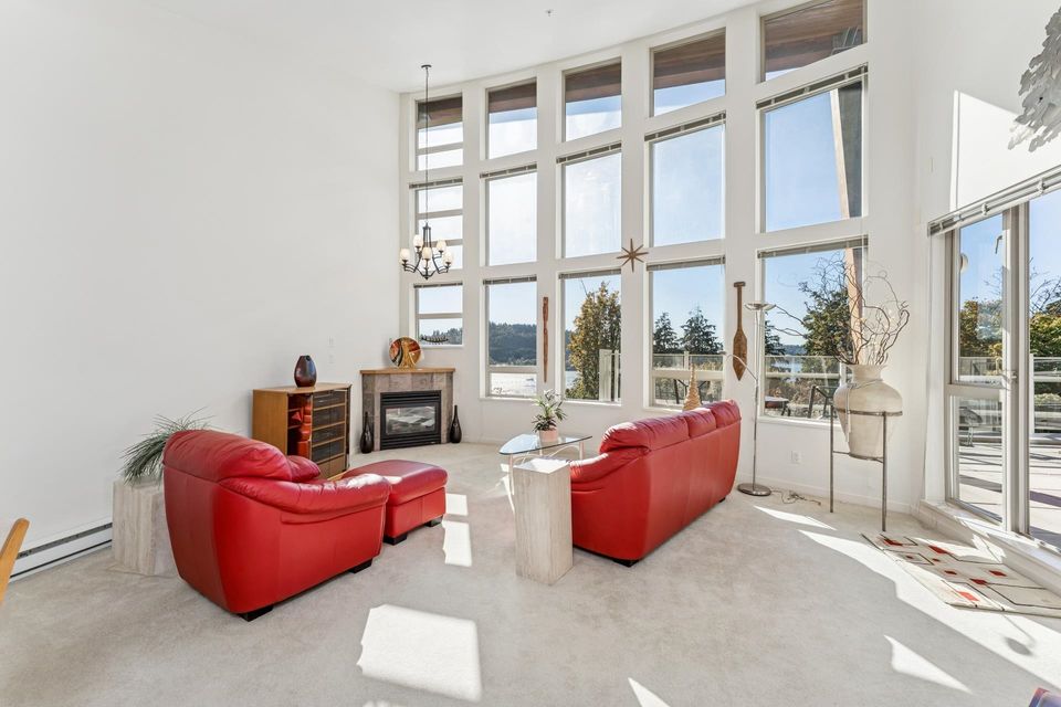 560-raven-woods-drive-roche-point-north-vancouver-03