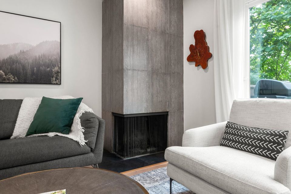 323b-evergreen-drive-college-park-pm-port-moody-05