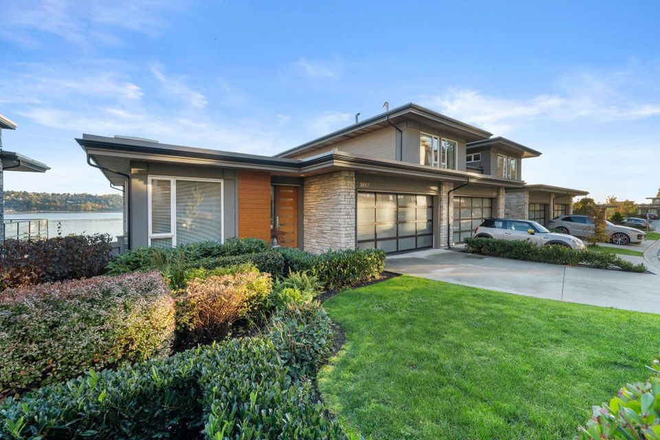 3887-cates-landing-way-roche-point-north-vancouver-01