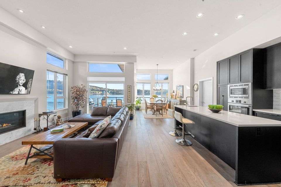 3887-cates-landing-way-roche-point-north-vancouver-05