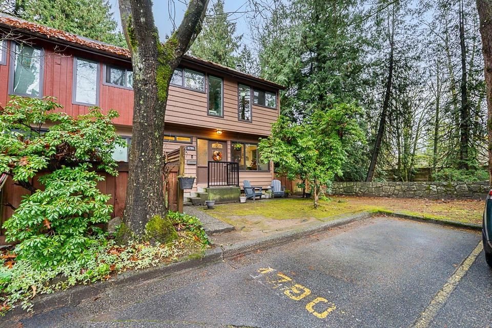 4790-fernglen-place-greentree-village-burnaby-south-04