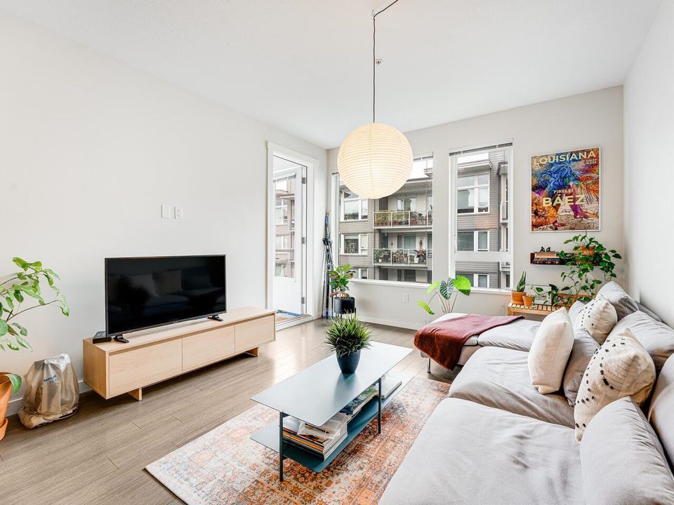 255-w-1st-street-lower-lonsdale-north-vancouver-03