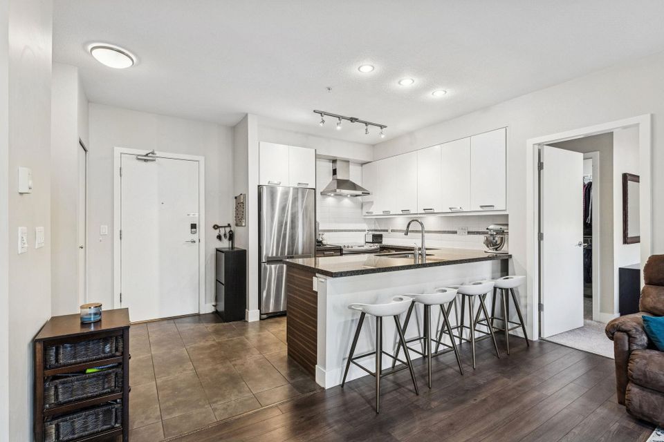 1273-marine-drive-norgate-north-vancouver-01