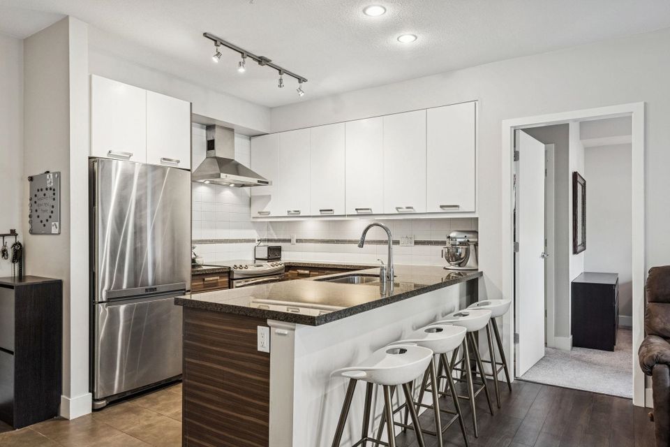 1273-marine-drive-norgate-north-vancouver-02