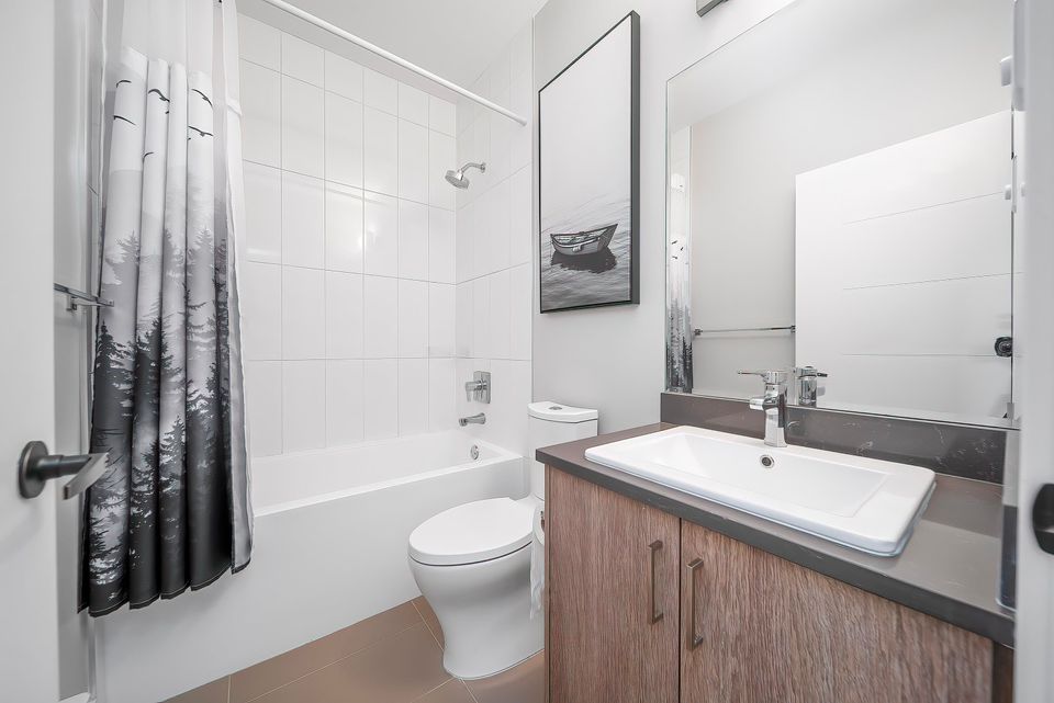 3525-chandler-street-burke-mountain-coquitlam-04