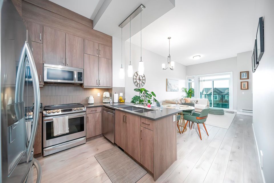 3525-chandler-street-burke-mountain-coquitlam-06