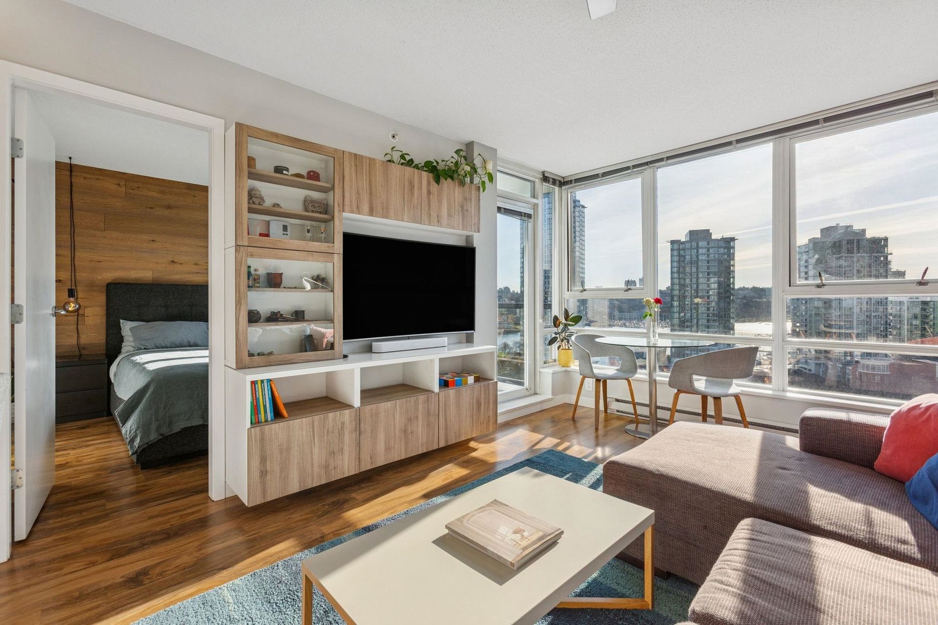 1711 - 939 Expo Boulevard, Yaletown, Vancouver West