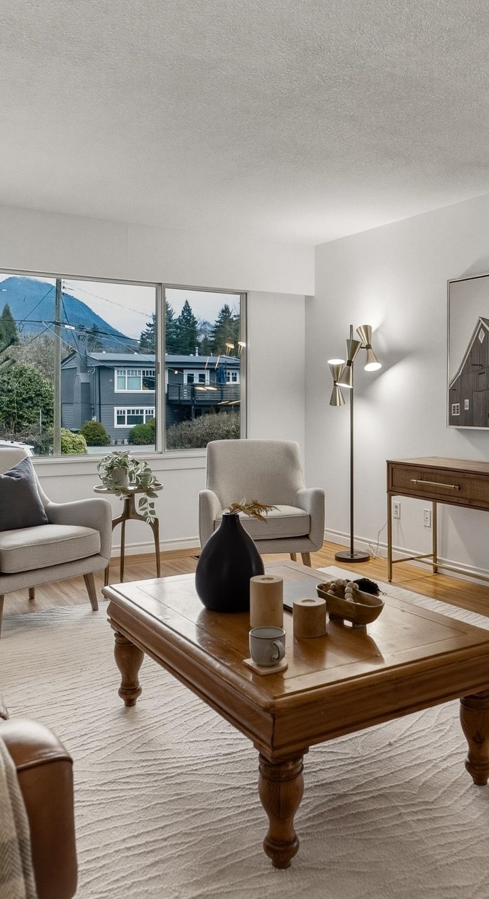 1323-e-29th-street-westlynn-north-vancouver-05