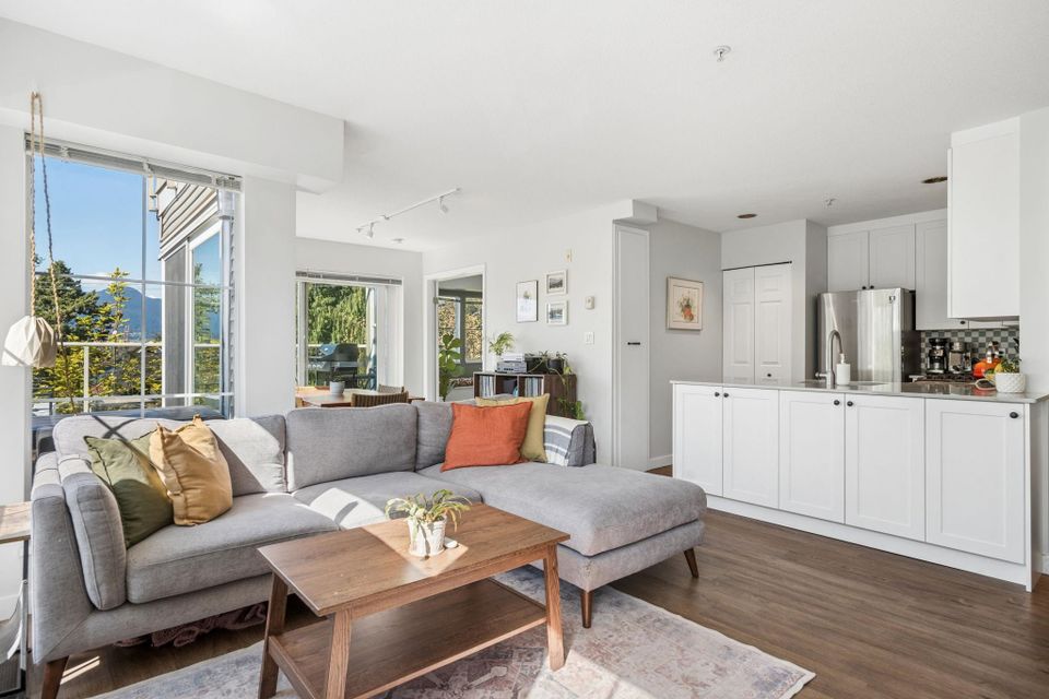 1510-grant-street-grandview-woodland-vancouver-east-03